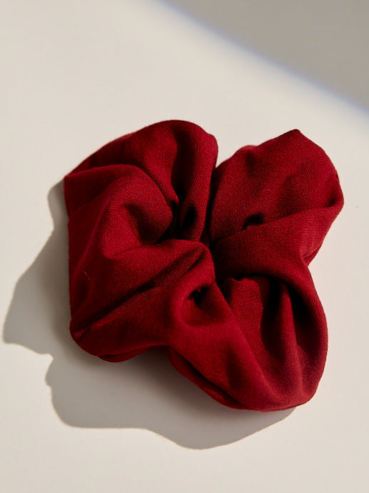 Pocket Scrunchie - Deep Red Broadway