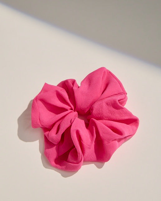 Pocket Scrunchie - Hot Pink Silk